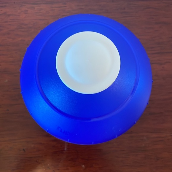 Tupperware 7-Piece Squeeze It Gourmet Decorator Ball Set - Picture 6 of 11